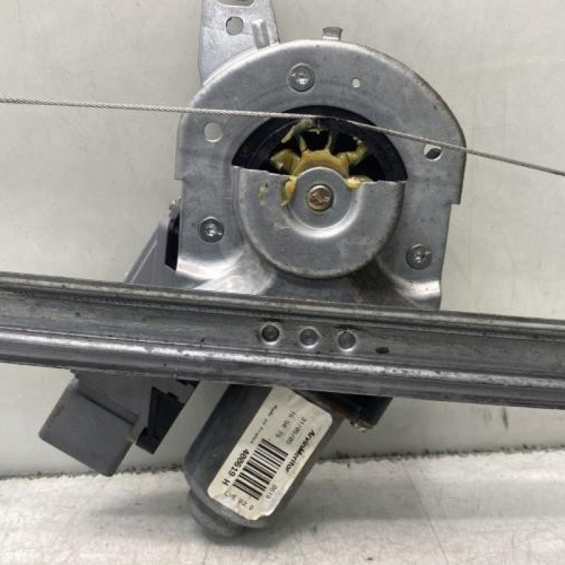 Leve vitre electrique avant gauche CITROEN C3 1 Photo n°7