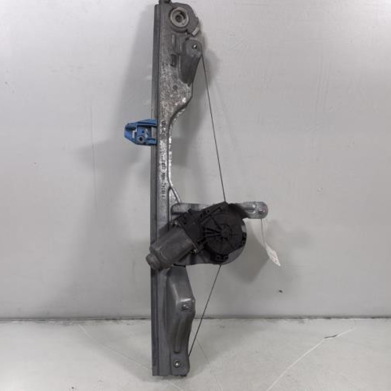 Leve vitre electrique avant droit RENAULT MODUS Photo n°1