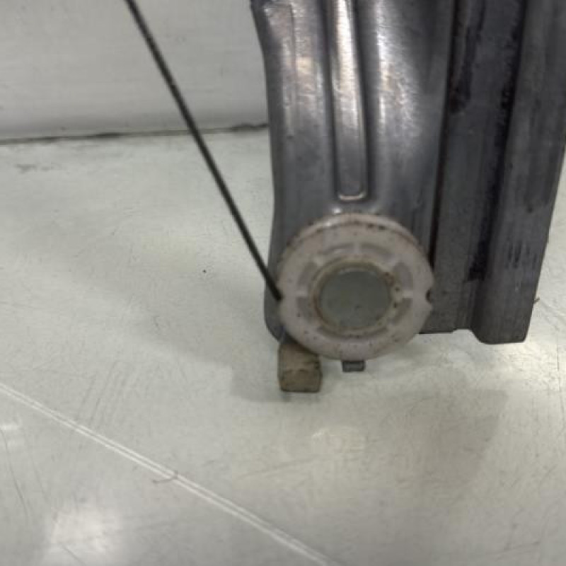 Leve vitre electrique avant droit RENAULT MODUS Photo n°9