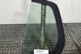 Custode arriere droit (porte) VOLKSWAGEN GOLF 5