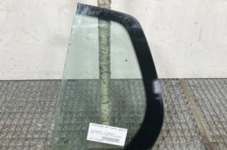 Custode arriere gauche (porte) VOLKSWAGEN GOLF 5 Photo n°1