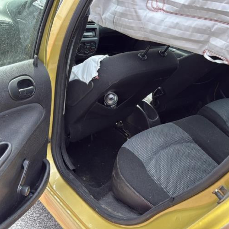 Retroviseur gauche PEUGEOT 206 Photo n°18