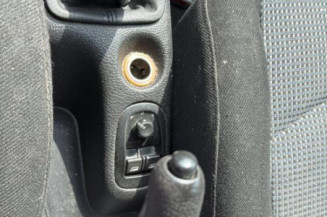 Arret de porte avant droit PEUGEOT 206