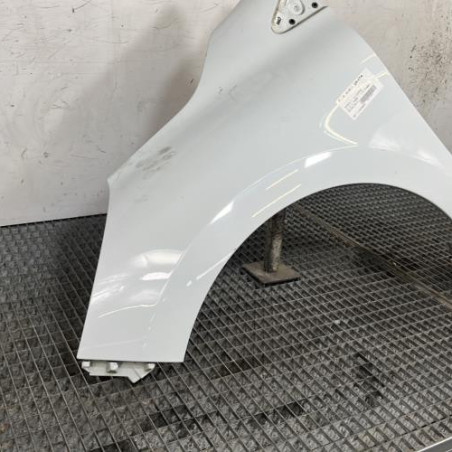 Aile avant gauche RENAULT CLIO 4 Photo n°1