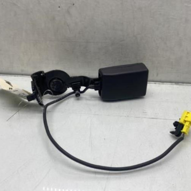 Attache ceinture arriere gauche MERCEDES CLASSE M 166 Photo n°3