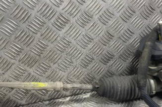 Cremaillere assistee PEUGEOT 208 1