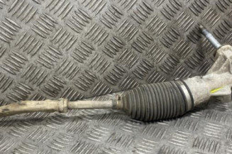 Cremaillere assistee PEUGEOT 2008 1