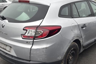 Vitre avant droit RENAULT MEGANE 3