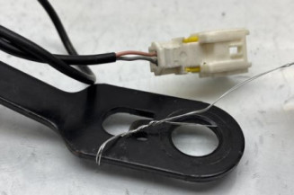 Attache ceinture avant droit PEUGEOT 207