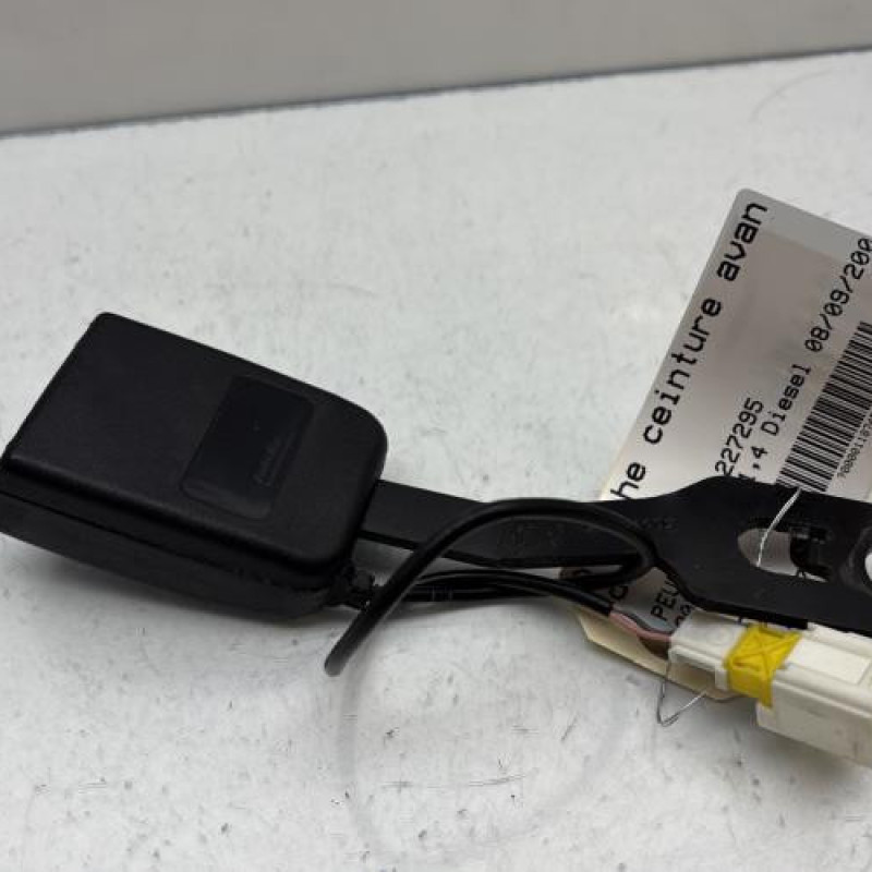 Attache ceinture avant droit PEUGEOT 207 Photo n°5