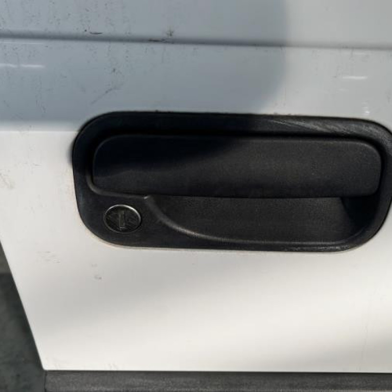 Porte avant droit OPEL ASTRA F Photo n°2
