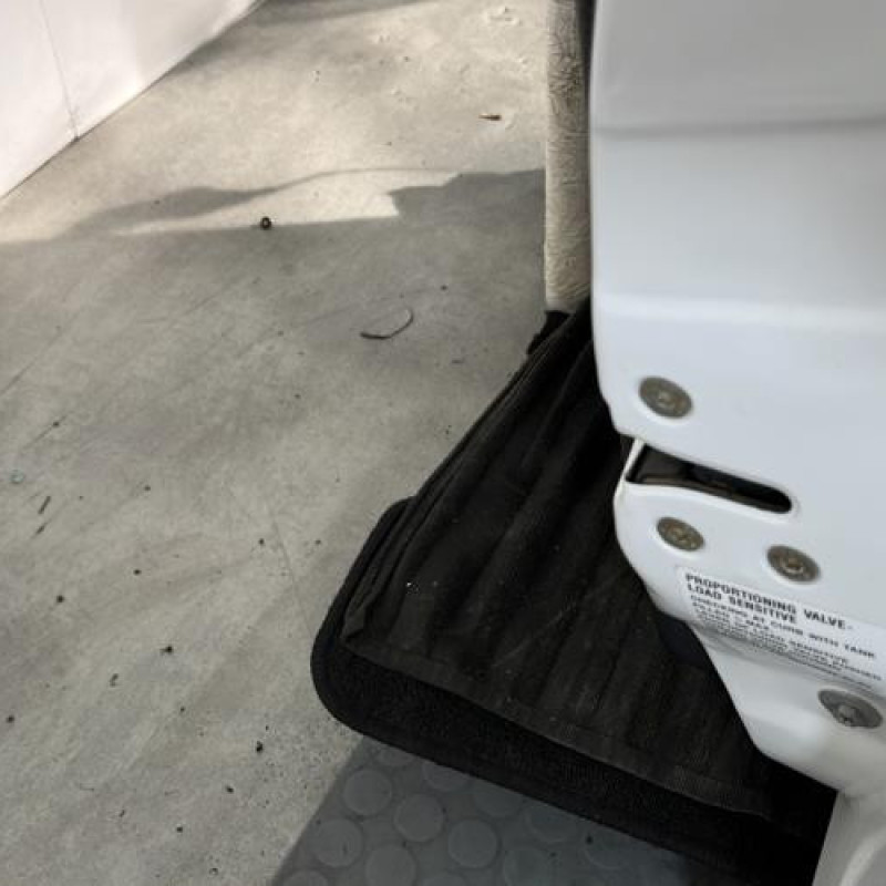 Porte avant droit OPEL ASTRA F Photo n°3