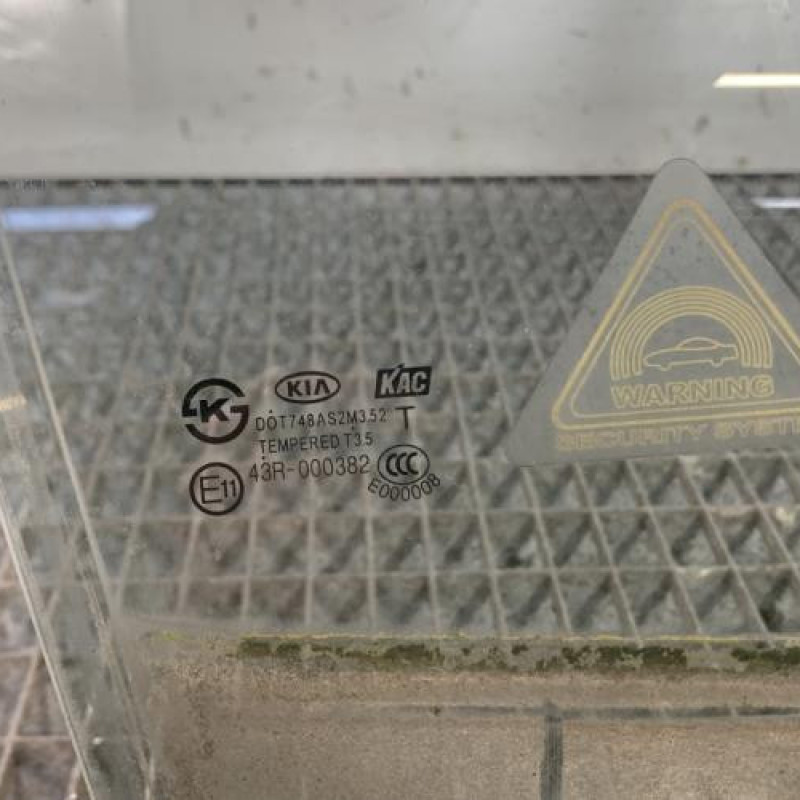 Vitre avant droit KIA RIO 3 Photo n°5