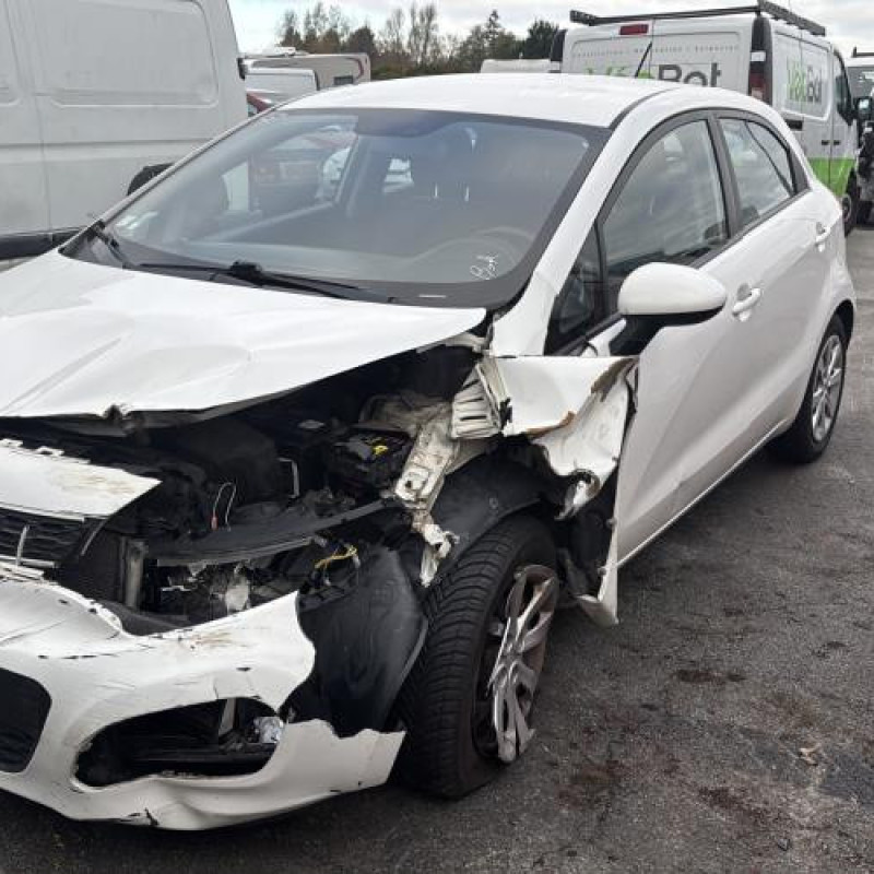 Vitre avant droit KIA RIO 3 Photo n°6