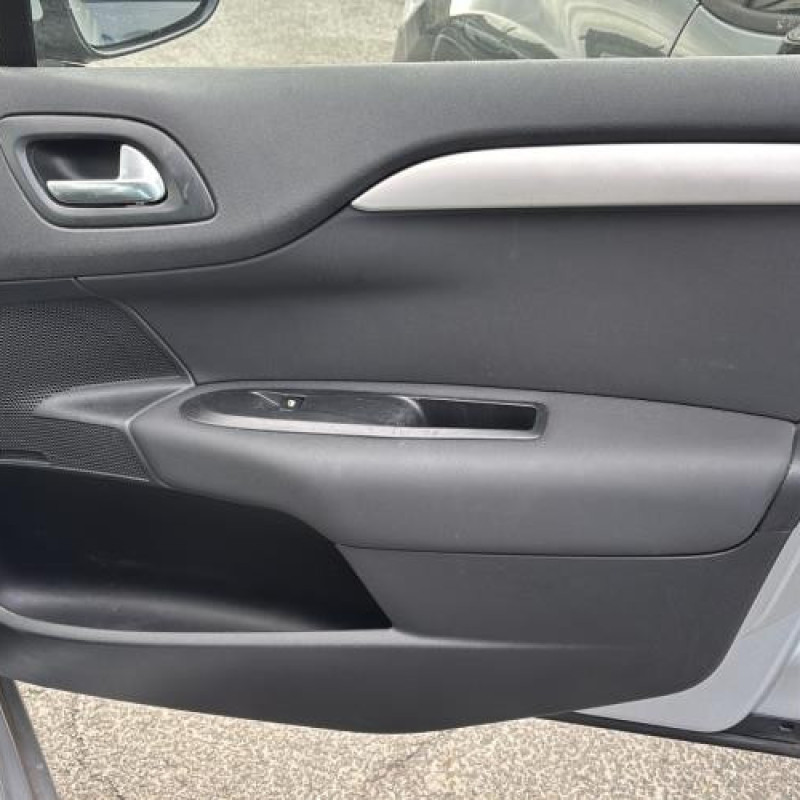 Moteur CITROEN C4 2 Photo n°20