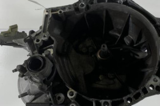 Boite de vitesses PEUGEOT 308 2 Photo n°1