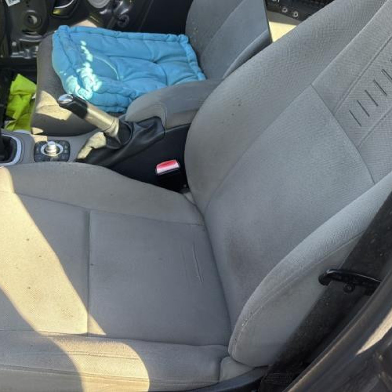 Reservoir essence RENAULT MEGANE 3 Photo n°11