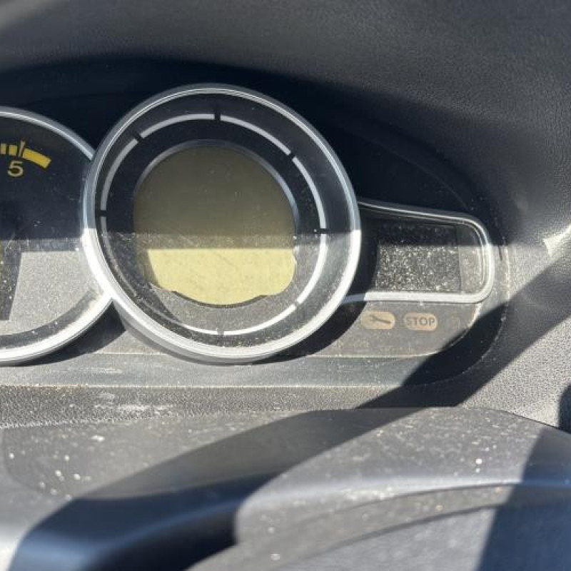 Reservoir essence RENAULT MEGANE 3 Photo n°16