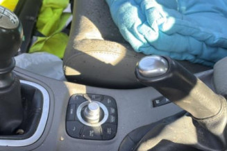 Reservoir essence RENAULT MEGANE 3