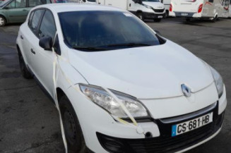 Reservoir essence RENAULT MEGANE 3 Photo n°1