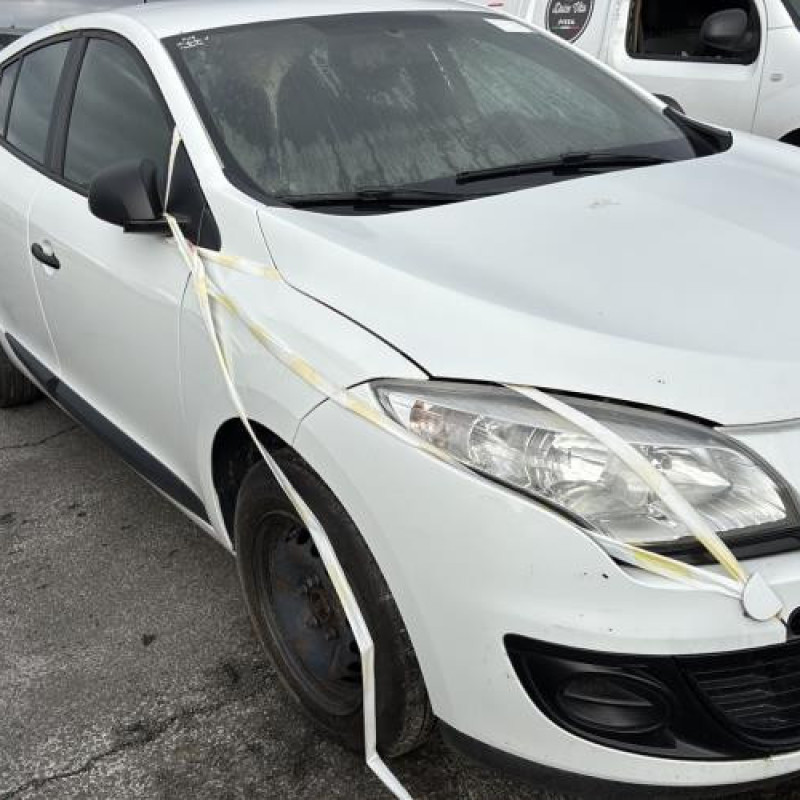 Reservoir essence RENAULT MEGANE 3 Photo n°15