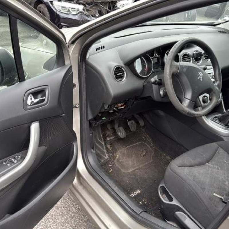 Moteur PEUGEOT 308 1 Photo n°19