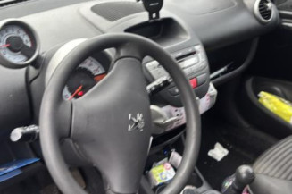 Reservoir essence PEUGEOT 107