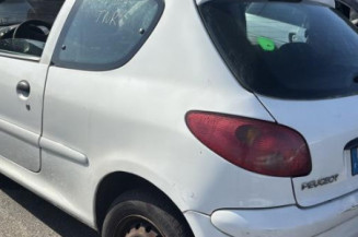 Reservoir essence PEUGEOT 206