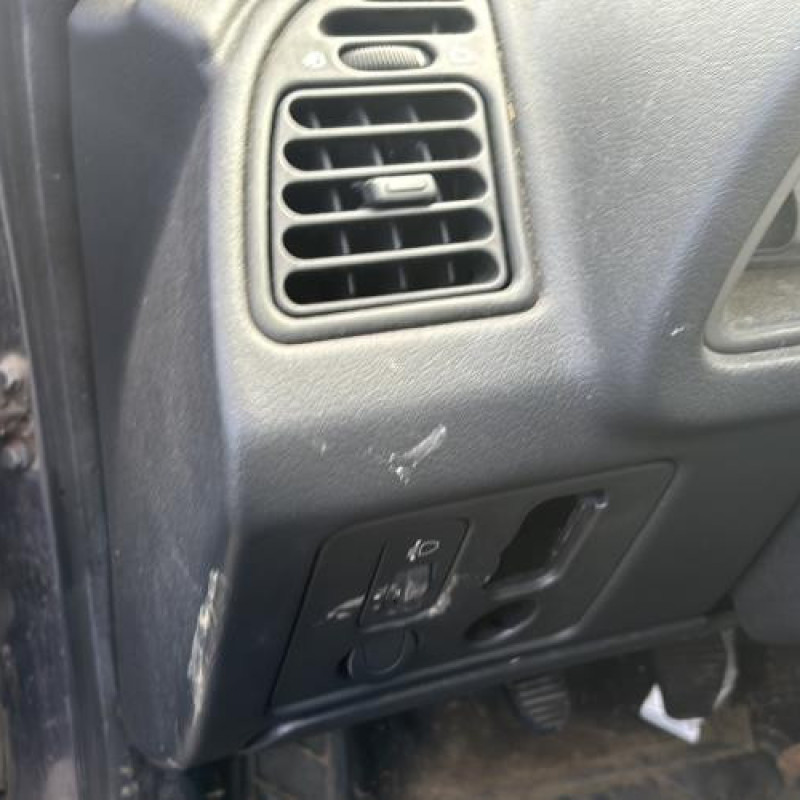 Moteur essuie glace arriere PEUGEOT 306 Photo n°15