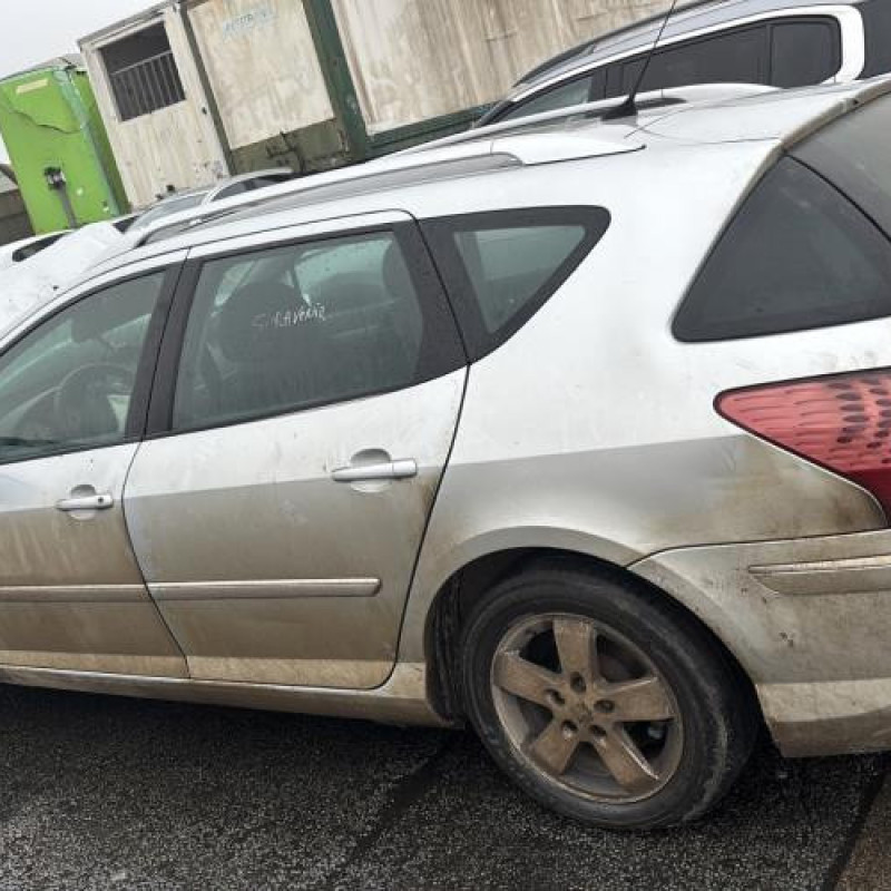 Pompe de direction PEUGEOT 407 Photo n°9