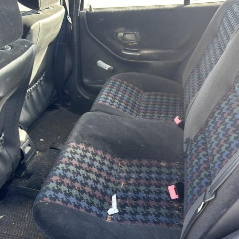 Moteur essuie glace arriere PEUGEOT 306 Photo n°15