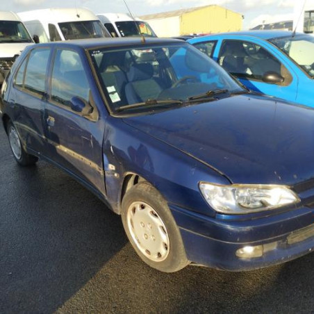 Moteur essuie glace arriere PEUGEOT 306