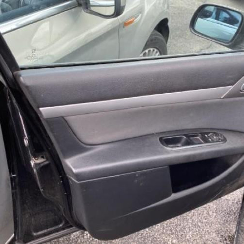 Pompe de direction PEUGEOT 407 Photo n°5