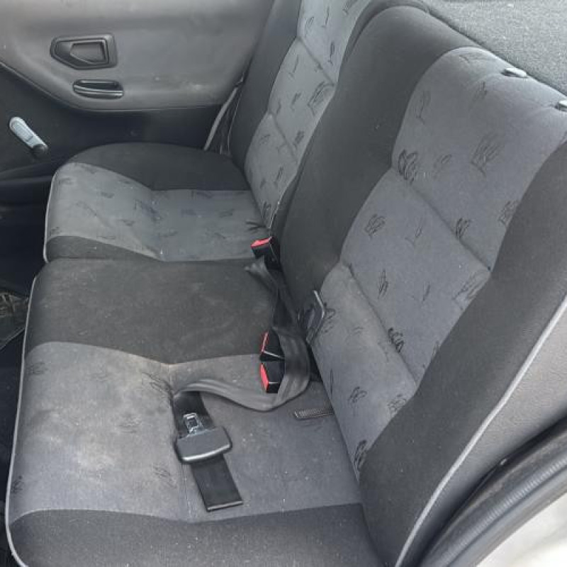 Moteur essuie glace arriere PEUGEOT 306 Photo n°15