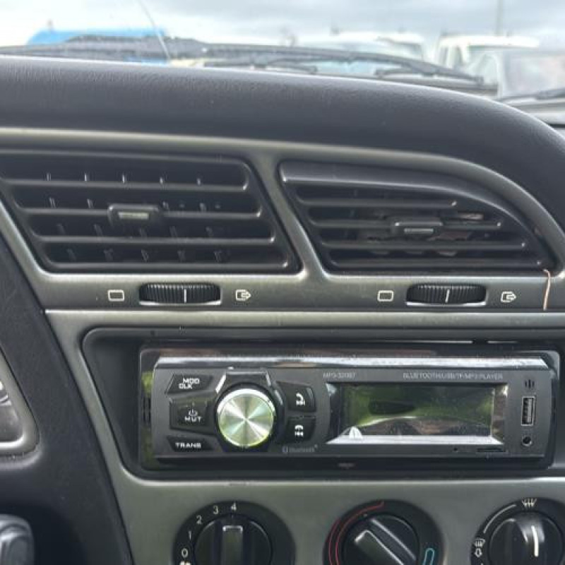 Moteur essuie glace arriere PEUGEOT 306 Photo n°19