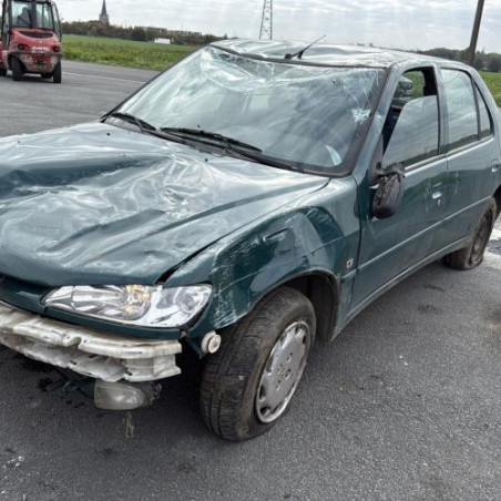 Moteur essuie glace arriere PEUGEOT 306 Photo n°1