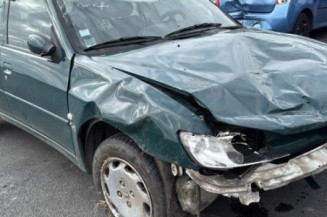 Moteur essuie glace arriere PEUGEOT 306