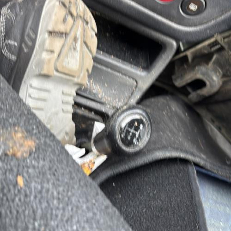 Moteur essuie glace arriere PEUGEOT 306 Photo n°17