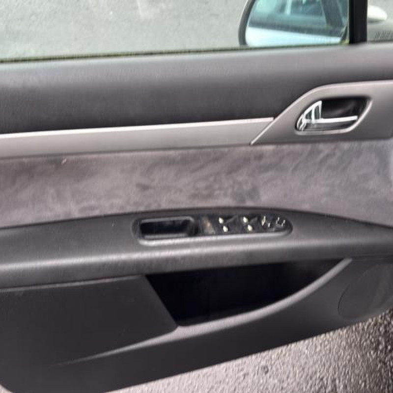 Pompe de direction PEUGEOT 407 Photo n°10