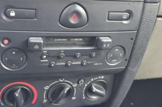 Reservoir essence RENAULT CLIO 2