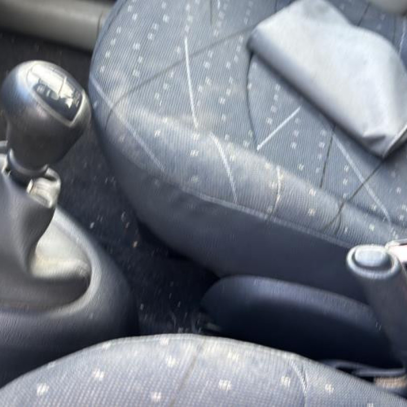 Reservoir essence RENAULT CLIO 2 Photo n°19