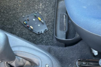 Reservoir essence RENAULT CLIO 2