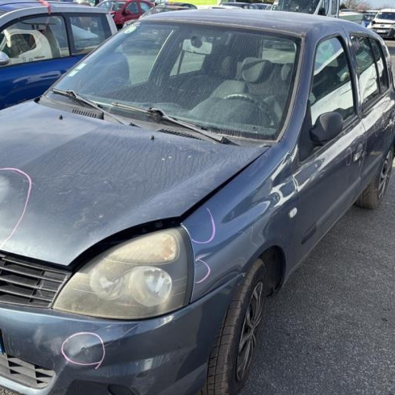 Reservoir essence RENAULT CLIO 2 CAMPUS Photo n°1