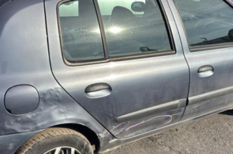 Reservoir essence RENAULT CLIO 2 CAMPUS