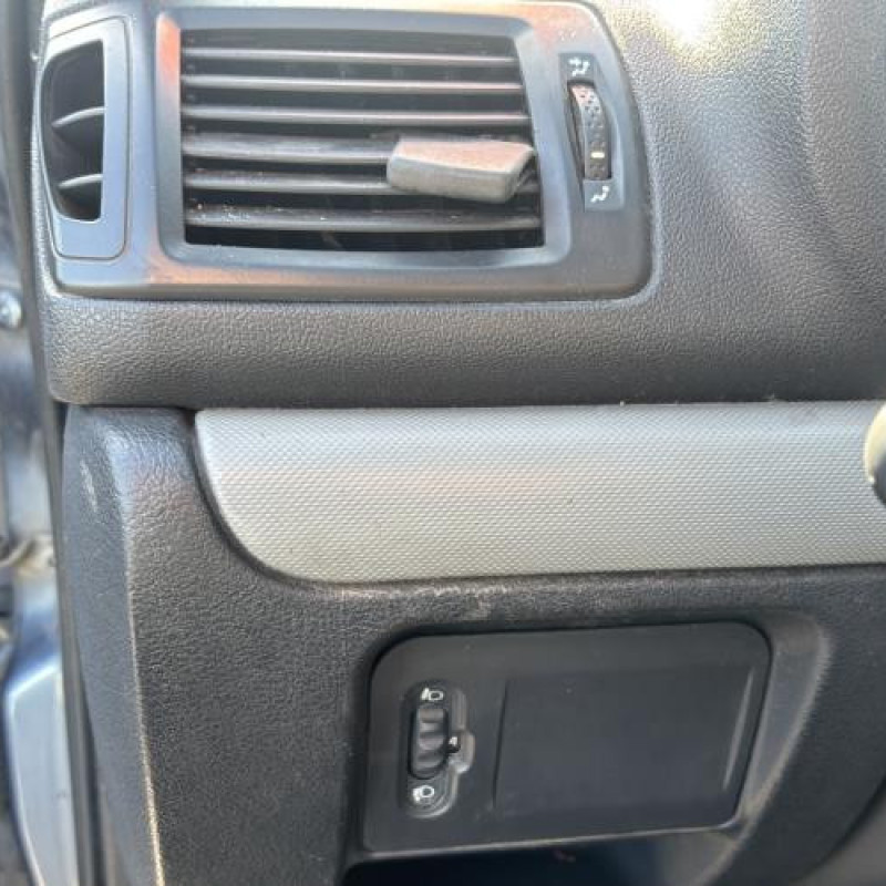 Colonne de direction RENAULT CLIO 2 CAMPUS Photo n°15