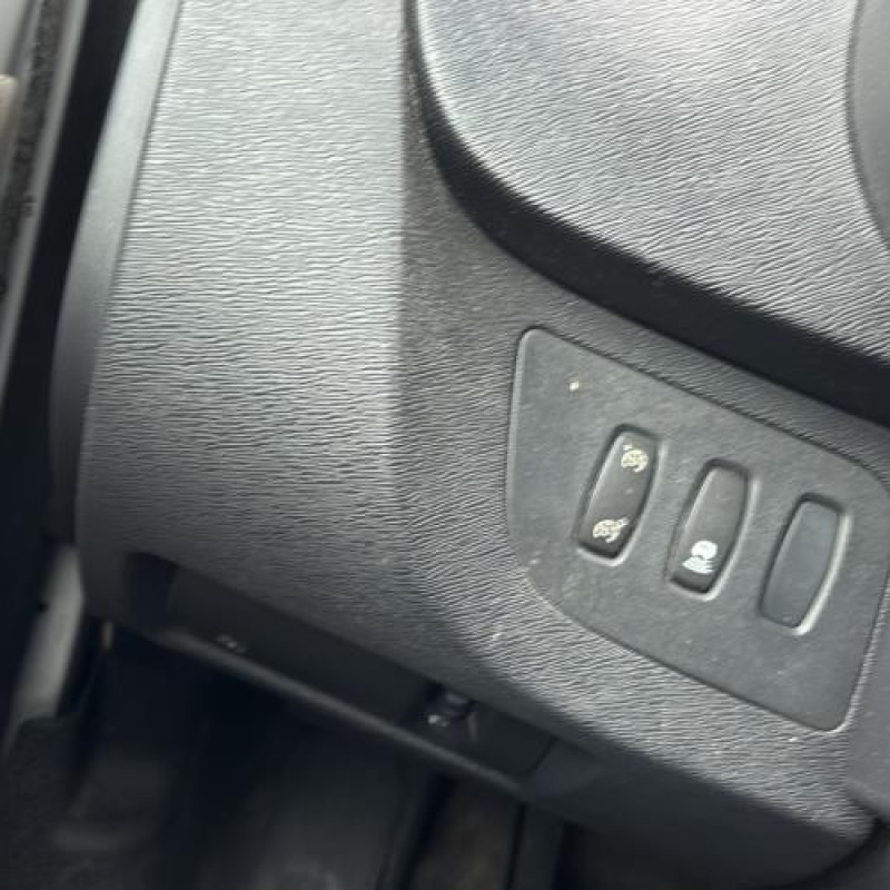 Pompe à carburant RENAULT KANGOO 2 Photo n°19