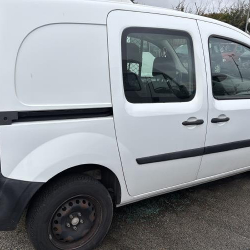 Reservoir essence RENAULT KANGOO 2 Photo n°6