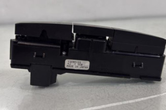 Bouton de warning OPEL ASTRA J