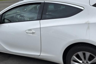 Bouton de warning OPEL ASTRA J