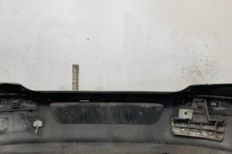 Pare choc arriere PEUGEOT 307